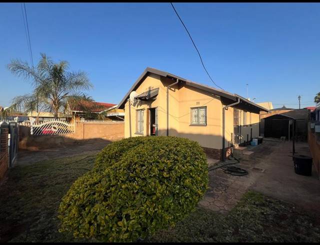 3 BEDROOM HOUSE FOR SALE IN MORULA VIEW
